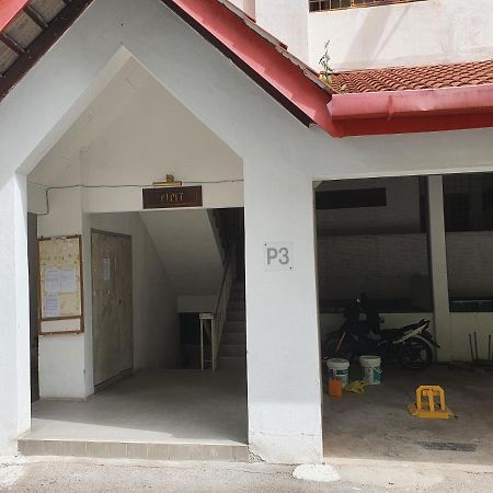 Selesa Hillhomes Golf Resort - P4L1U Bentong Buitenkant foto