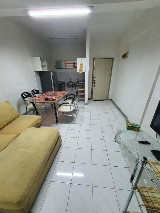 Selesa Hillhomes Golf Resort - P4L1U Bentong Buitenkant foto
